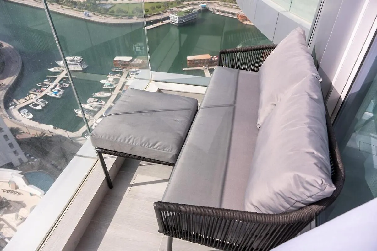 Apartment Pristine Studio With Spectacular View In Dubai Marina United Arab Emirates